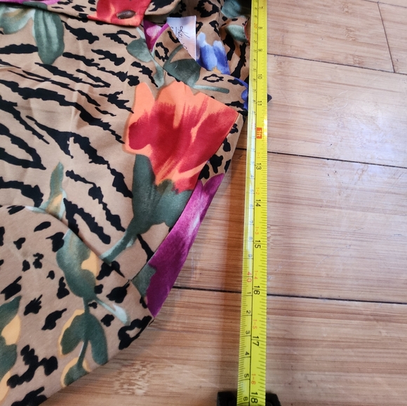 Animal print button-down shirt dress - Picture 5 of 6